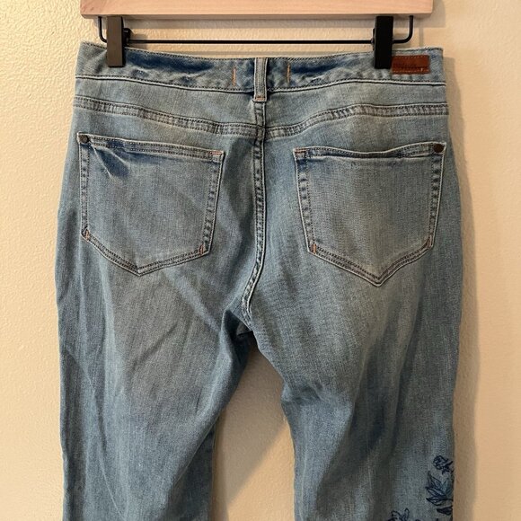 Sundance Magnolia Jeans 28 Light Wash Floral L Embroidered Boho Stretchy Indie - Picture 11 of 12